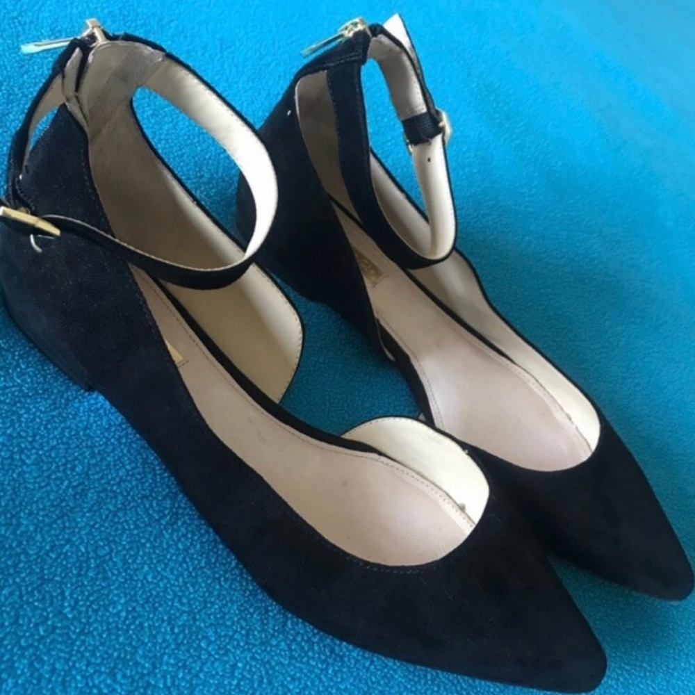 Louise et Cie pointed toe ankle strap flats